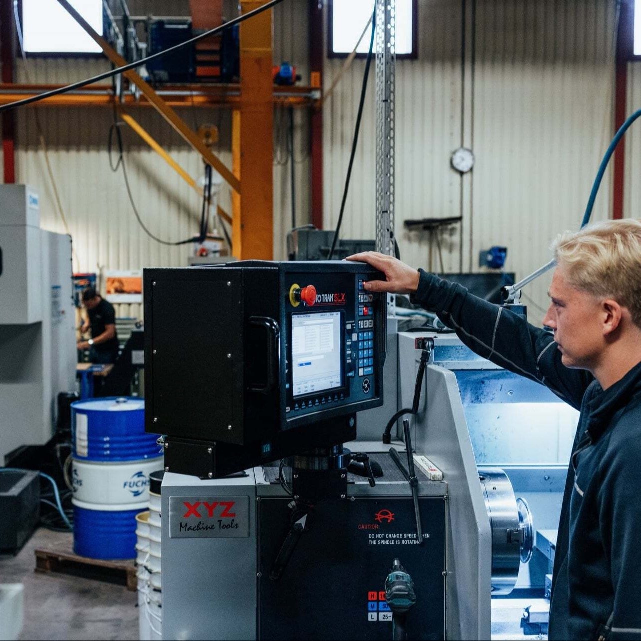 finstansteknik_lego-production-prototyping_high-precision-CNC